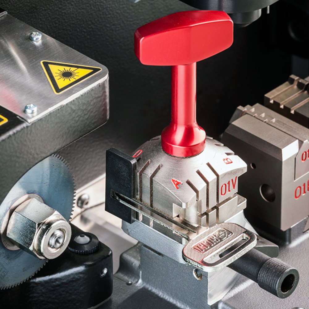 Ilco® BK0481XXXX Futura Pro Electronic Key Cutting Machine