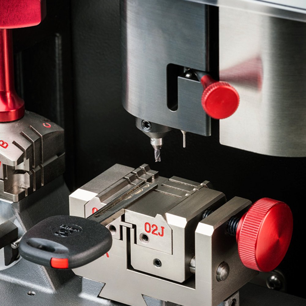 Ilco® BK0481XXXX Futura Pro Electronic Key Cutting Machine