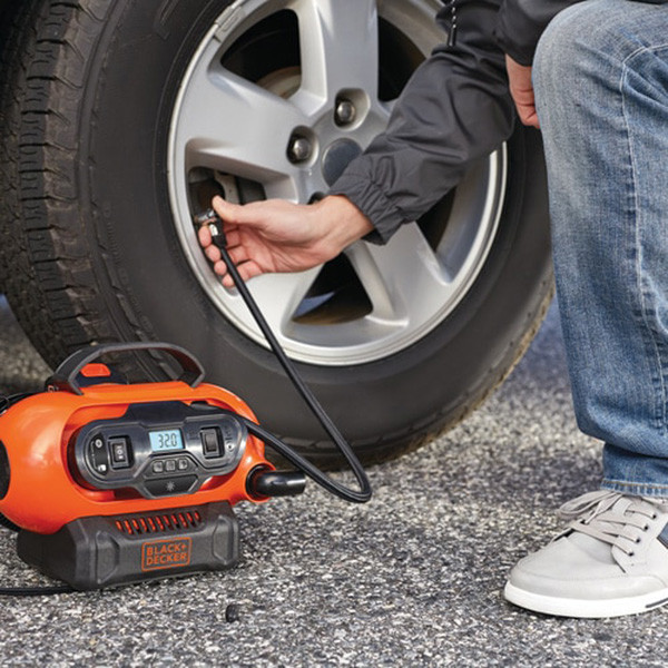 Black & Decker® BDINF20C 20V MAX MultiPurpose Inflator