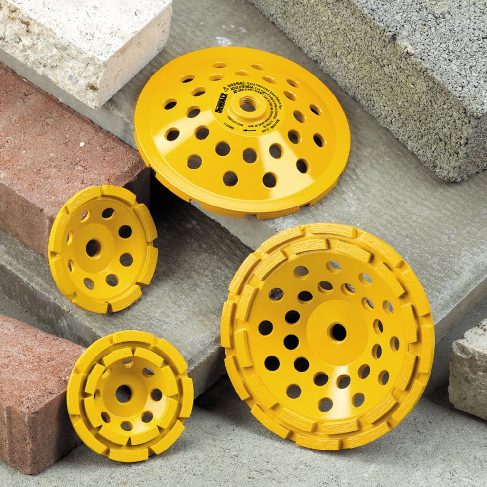 DeWALT® DW4770 4" x 5/8"11 SingleRow Segment Diamond Cup Grinding